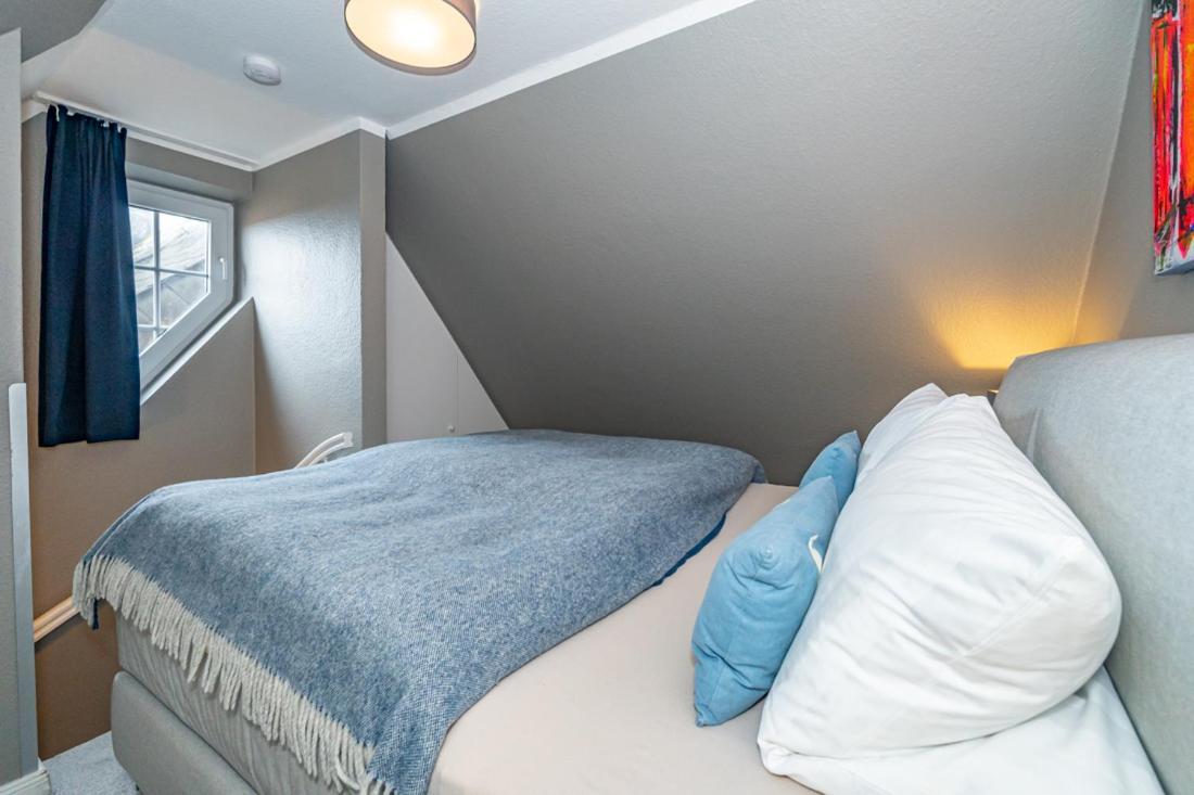 Maritim Und Individuell In Wenningstedt Mit Balkon Apartman Kültér fotó