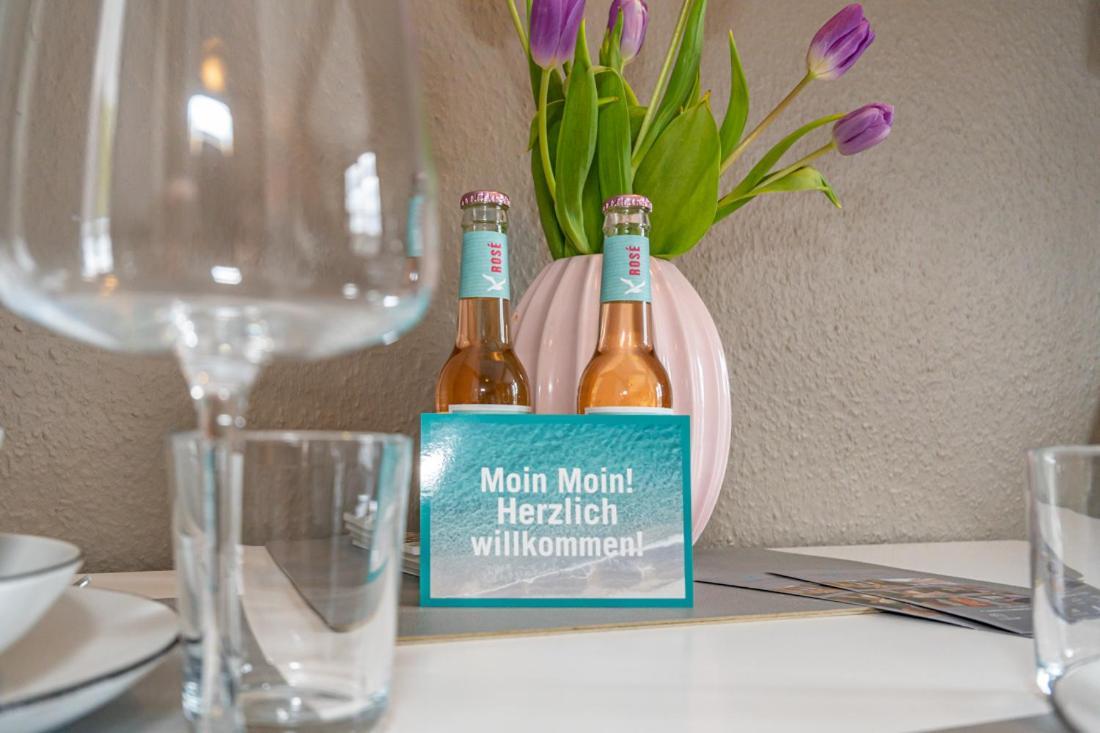 Maritim Und Individuell In Wenningstedt Mit Balkon Apartman Kültér fotó
