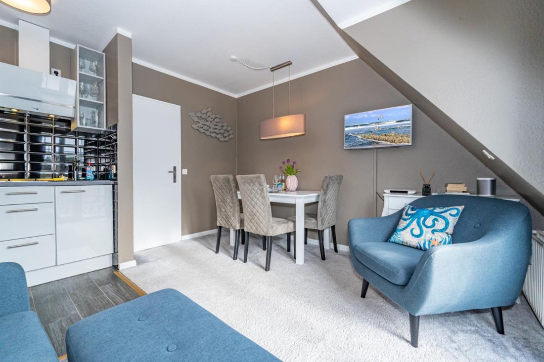 Maritim Und Individuell In Wenningstedt Mit Balkon Apartman Kültér fotó